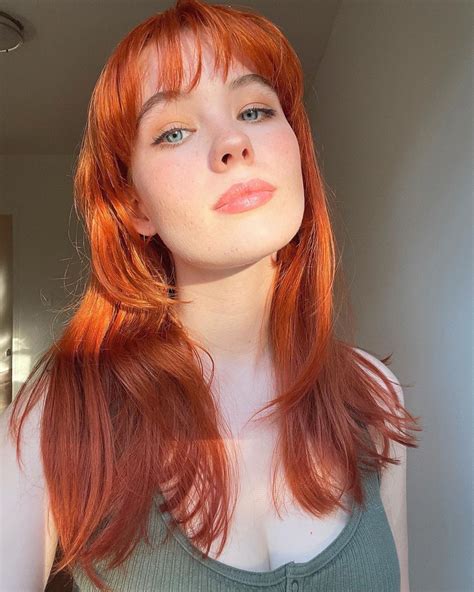 redhead.