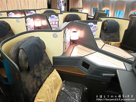 【航空】華航CI061台北→法蘭克福777.